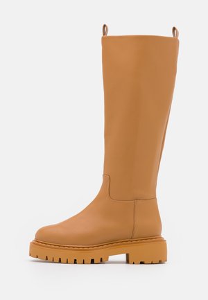 Platåstövlar - beige