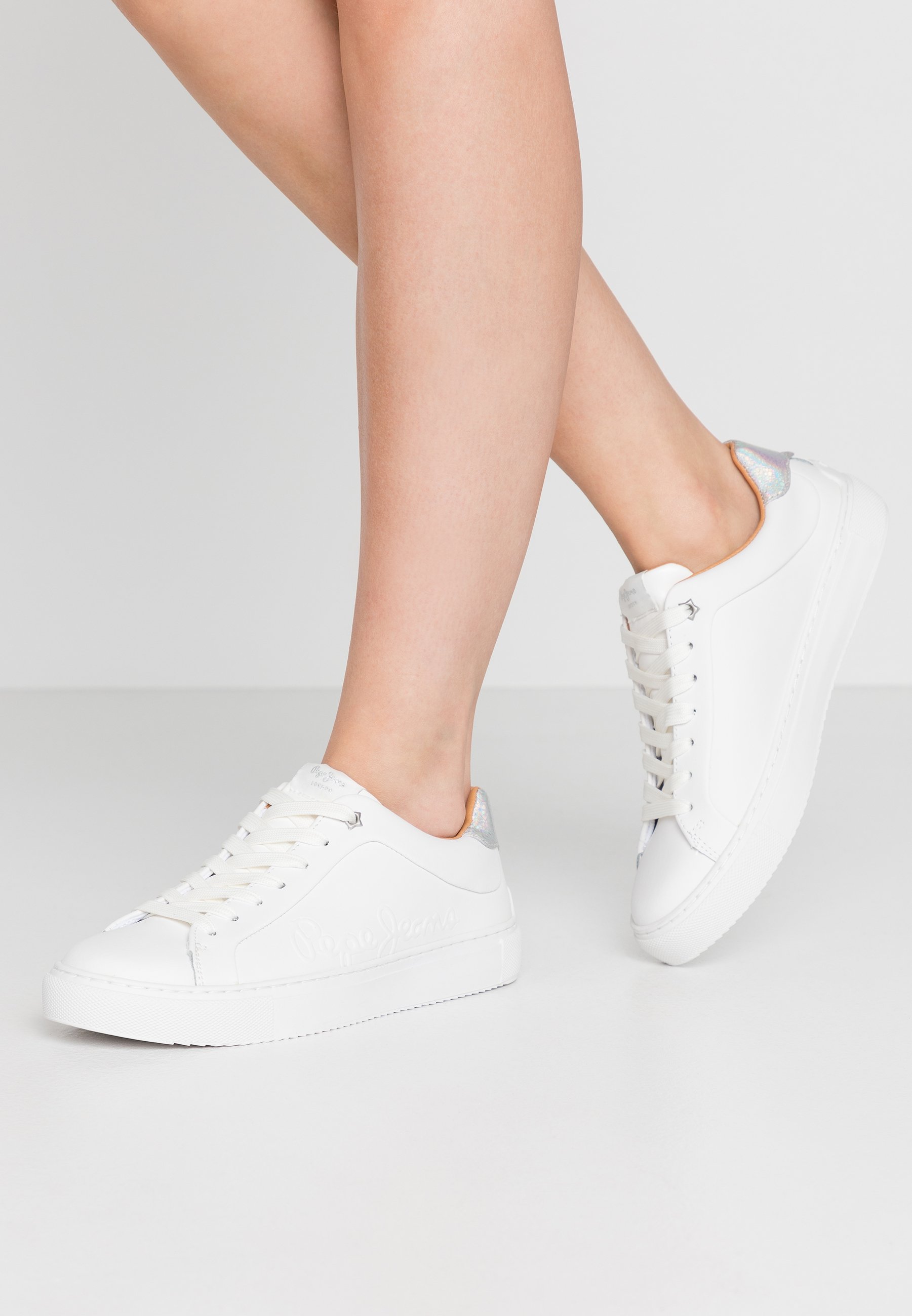 Pepe Jeans ADAMS LOGO Joggesko white Zalando.no Pepe Jeans LAMBERT LOGO Joggesko whitehvit Zalando.no