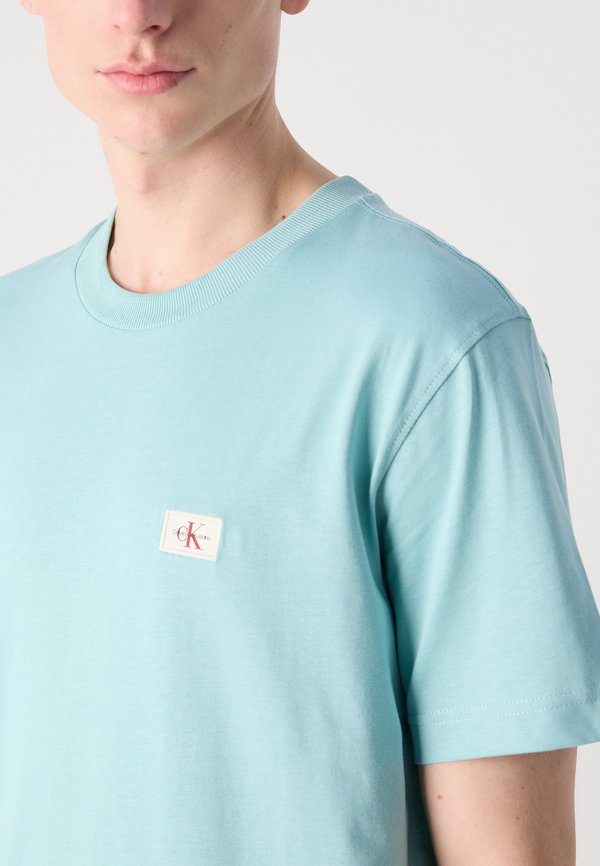 WOVEN LABEL REGULAR TEE - Basic T-shirt - fresh mint4