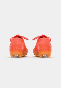 Under Armour MAGNETICO SELECT 5 - Nogometne kopačke za čvrstu podlogu - blaze orange/squad orange/white