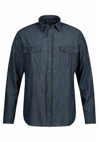 Donkere blauwe denimshirt met een button-down kraag, twee borstzakken en contrasterende stiksels. Lange mouwen met knoopmanschetten.