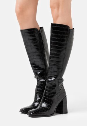 High heeled boots - nero