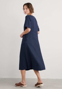 Seasalt Cornwall GRASS WAVE - Vardagsklänning - maritime - maritime