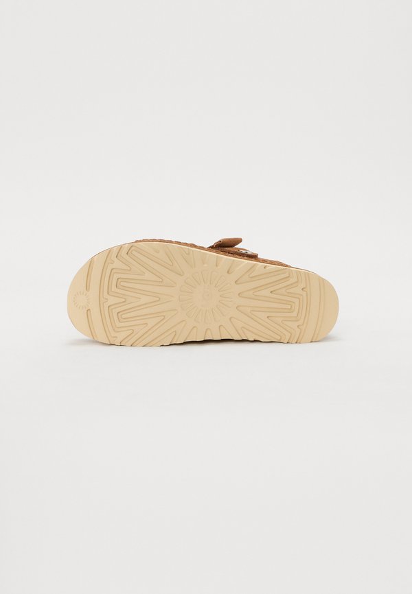 GOLDENSTAR  - Slippers - chestnut4