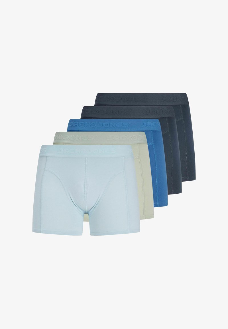 Lot de cinq boxers pour hommes en bleu clair, beige, bleu, gris foncé et noir, disposés côte à côte sur fond blanc.