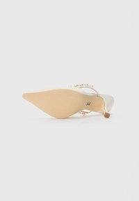 Steve Madden BRECKI - Pantoletai su kulnu - ivory