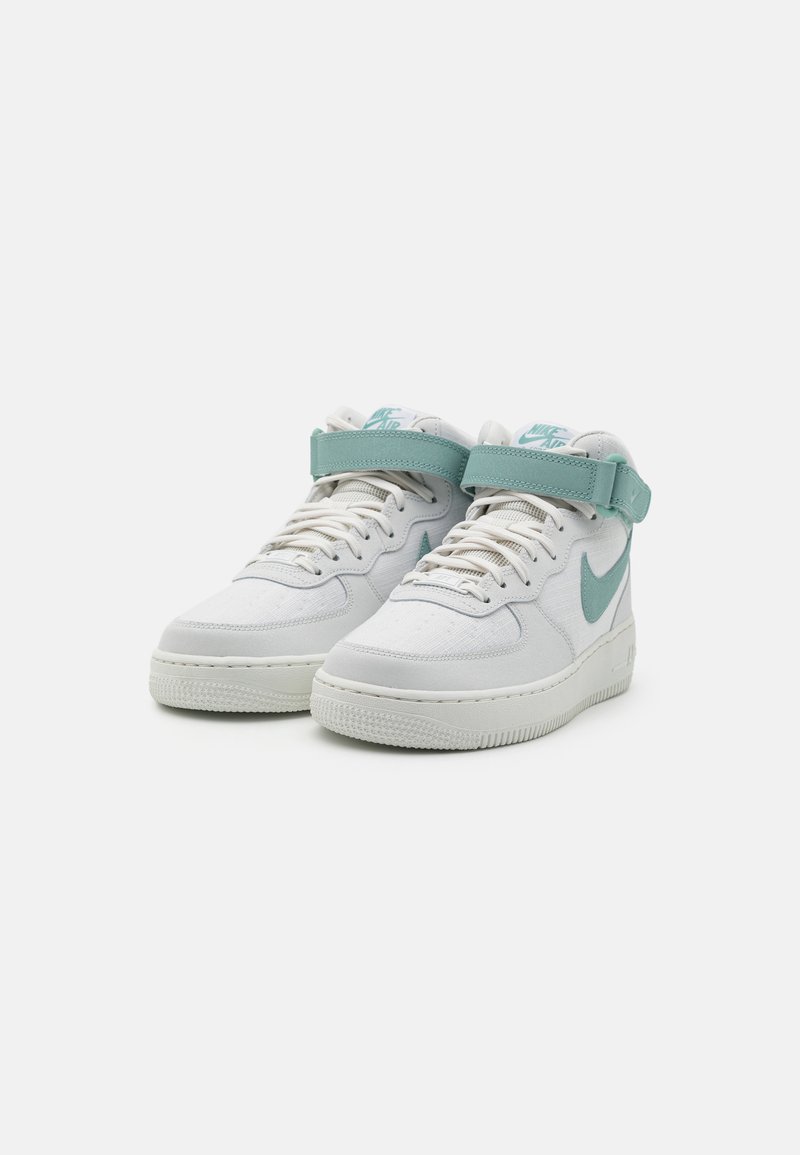 af1 07 mid