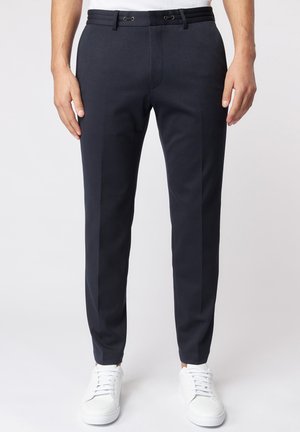 MIT TUNNELZUG IM SLIM FIT - Pantaloni - dark blue