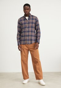 Barbour EDDLESTON TAILORED SHIRT - Shirt - navy