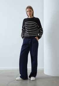 Anna Field Džemperis - dark blue/off-white