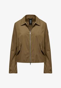 Selezionato, hazelnut