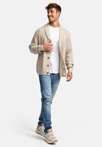 INDICODE JEANS ILTERLY - Vesta na kopčanje - kit