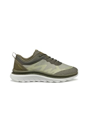 Zielono-szare buty sportowe z siateczkową cholewką i teksturowanym wzorem, z miękką białą podeszwą i pętelką na pięcie.