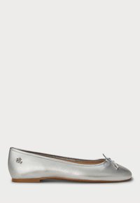 JAYNA METALLIC NAPPA LEATHER FLAT - Bailarinas - polished silver-coloured