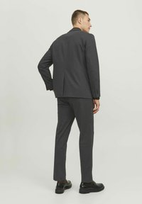 Jack & Jones PREMIUM DEHNBARES - Uzvalka bikses - black beauty
