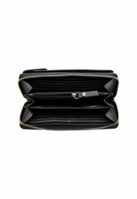 Portafoglio in pelle nera con chiusura a zip, dotato di più scomparti, slot per carte e un interno testurizzato. Accenti in metallo color oro.