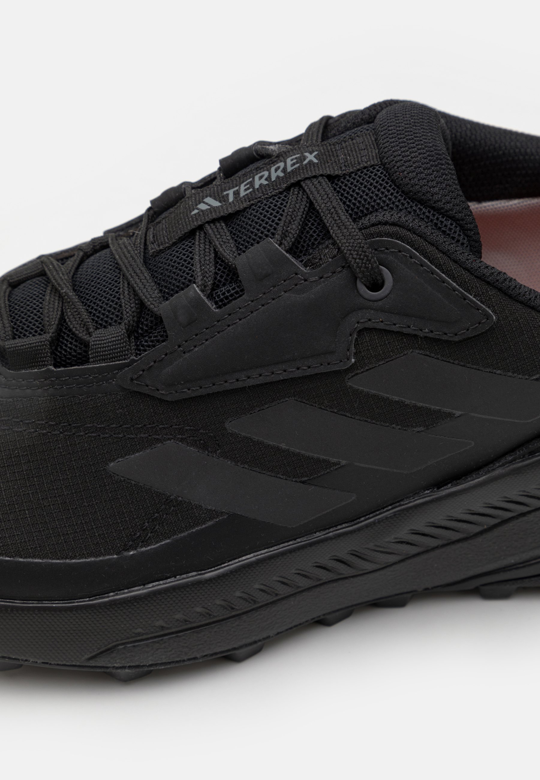 adidas Terrex ANYLANDER - Pantofi drumeție - core black/grey four