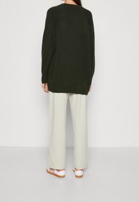 GAP Strickjacke - khaki