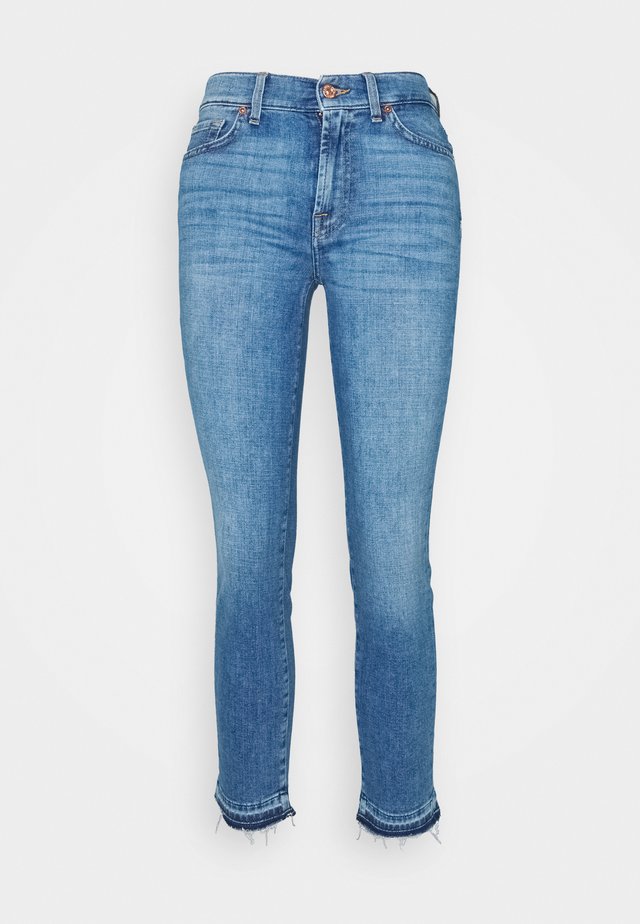 ROXANNE ANKLE UNROLLED - Jeans slim fit - grove