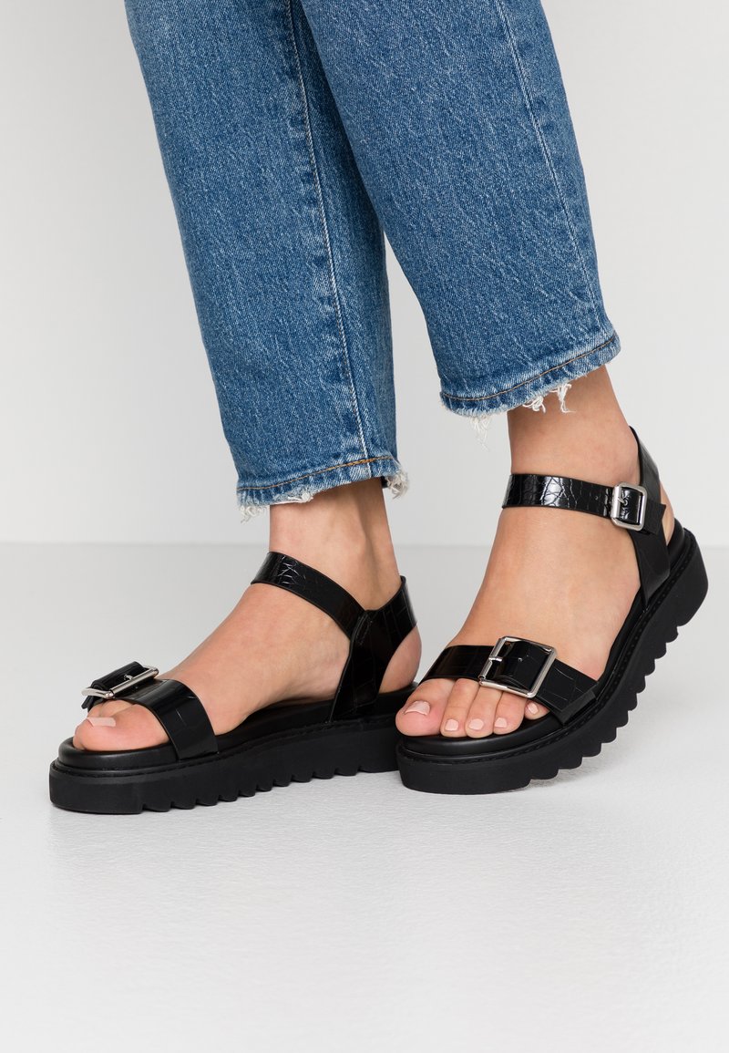ONLY SHOES ONLMALU CHUNKY - Sandalen met plateauzool - black
