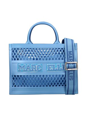 Sac cabas bleu clair Marc Ellis avec motif en maille diamant, nom de marque brodé et sangle d'épaule en tissu réglable.