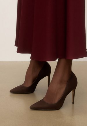 Kazar, NEW LUCIANA - Escarpins à talons hauts - brown
