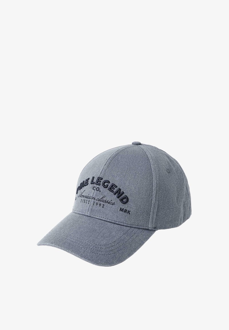 Casquette de baseball grise avec visière courbée et texte brodé noir "PME Legend Co. American classics since 1992" sur le panneau avant.