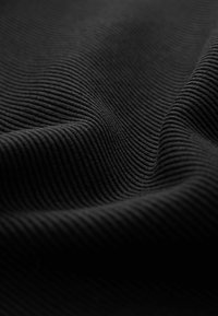 Next MIDI - Zīmuļsvārki - black