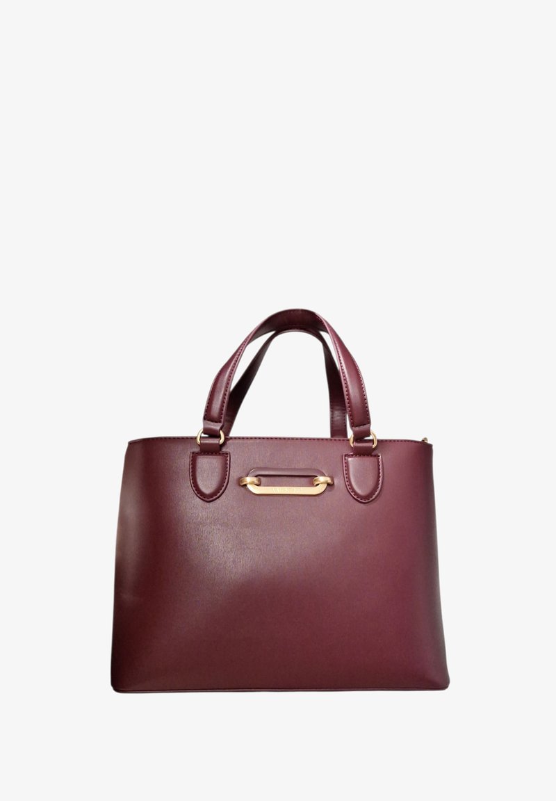 Borsa tote in pelle bordeaux con due manici superiori, dettagli in oro, texture liscia e forma rettangolare. Chiusura con cerniera nella parte superiore.
