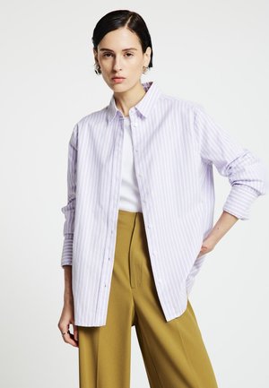 Hemdbluse - var lilla