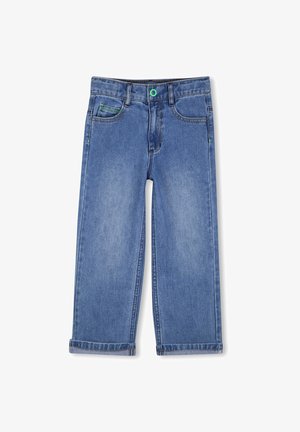 Blauwe spijkerbroek met een rechte pijp, voorzien van een omgeslagen zoom, groene stikselaccenten en vier zakken.