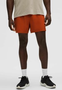 lululemon PACE BREAKER LINERLESS 13CM - Kurze Sporthose - autumn rust