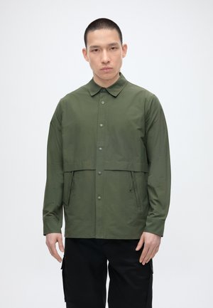 Aigle Majica - avocat