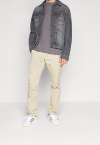 Wrangler Farkkutakki - grey