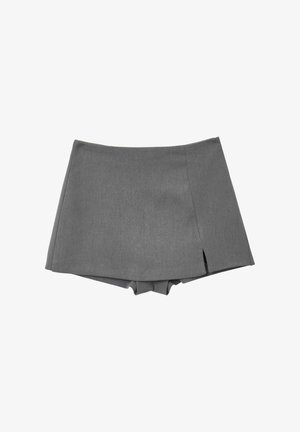 Grau maßgeschneiderter Skort mit einem vorderen Schlitz, der Shorts und Rockdesign kombiniert, aus glattem Stoff hergestellt.