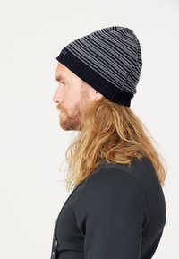 CMP Mössa - n black blue