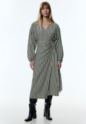OCEANE - Freizeitkleid - weiß schwarz