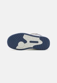 KangaROOS K-CP UNISEX - Sneaker high - white/navy