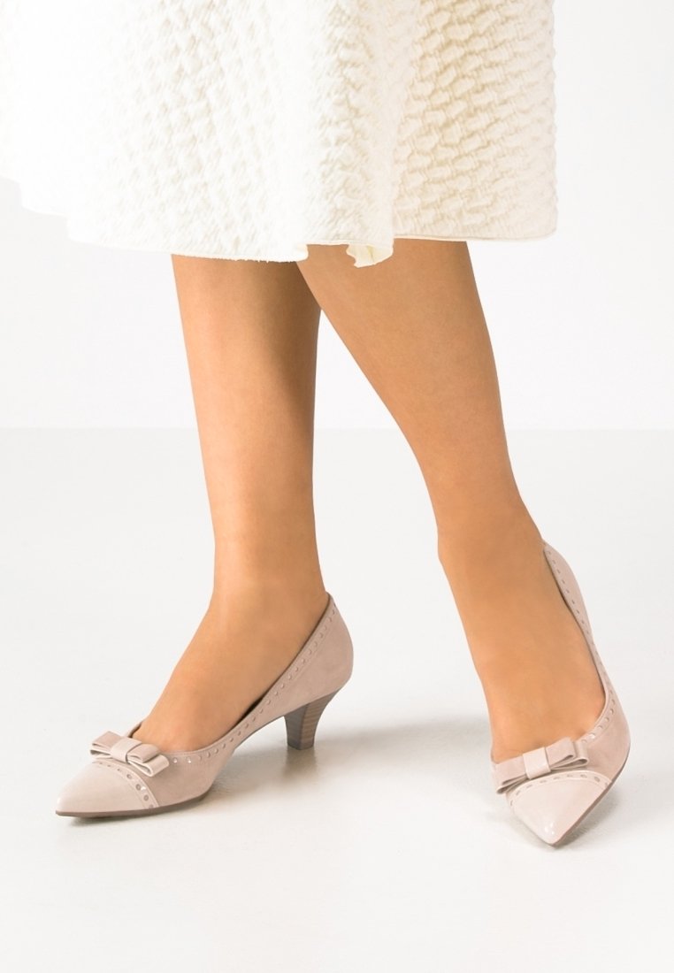 Peter Kaiser Escarpins - beige