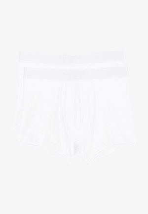 Witte katoenen boxershorts met een gladde textuur, een zachte elastische tailleband voorzien van het merk "Marc O'Polo," en een functionele gulp.