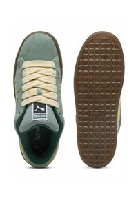 Thumbnail Image 3