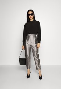 BOSS BENIKA - Užsagstoma palaidinė - black