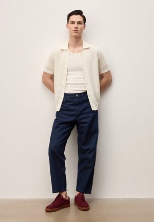 Kazar AJAKS - Sneaker low - bordeaux