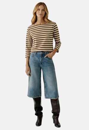 SOLEILA - Long sleeved top - offwhite camel