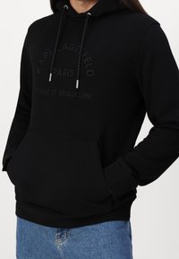 KARL LAGERFELD Felpa con cappuccio - black