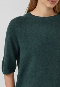 Türkise, Übergroße Strickpullover mit kurzen Ärmeln, Rundhalsausschnitt und weicher Textur, mit geripptem Saum und nahtlosem Schulterdesign.