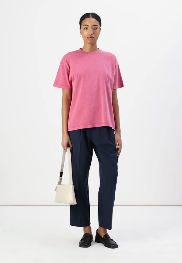 EIRA - Print T-shirt - rose wine4