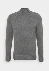 Maglione grigio lavorato a maglia con colletto alto, texture a coste e maniche lunghe. Presenta una vestibilità classica con polsini e orlo a coste.