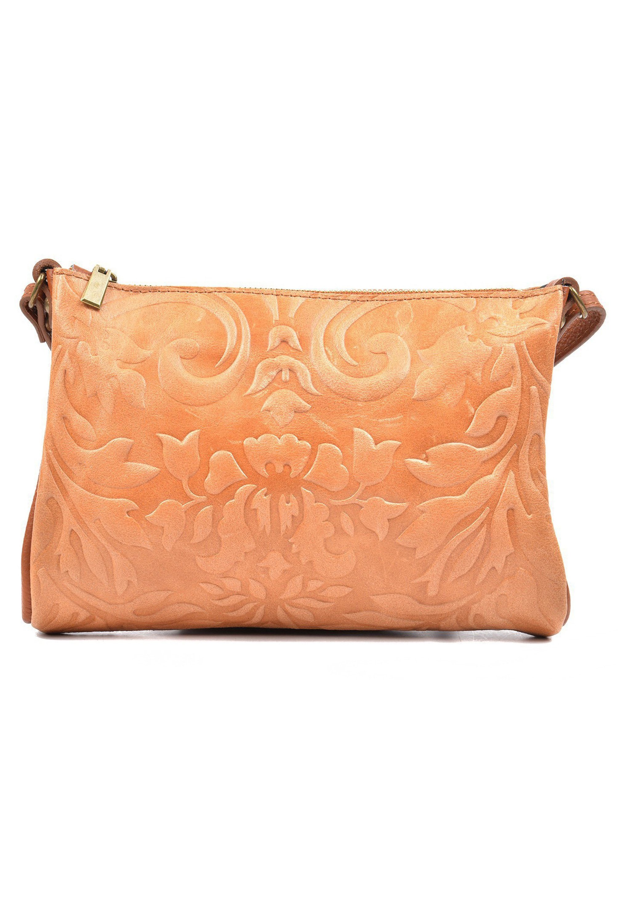 Carla Ferreri | Bags | Carla Ferreri Balck Quilted Leather Satchel |  Poshmark