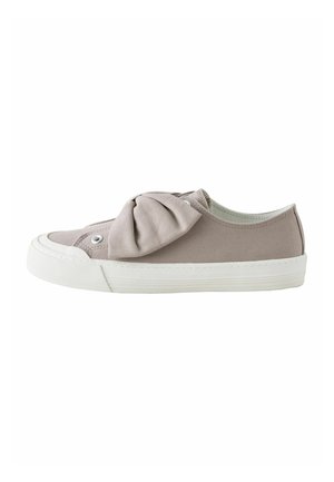 Next, REGULAR FIT - FOREVER COMFORT® CANVAS BOW TRAINERS - Loaferit/pistokkaat - taupe